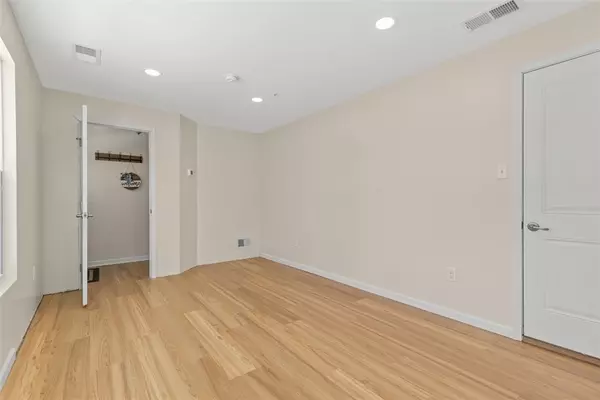 Franklin Park, PA 15143,1719 St Johns Ln