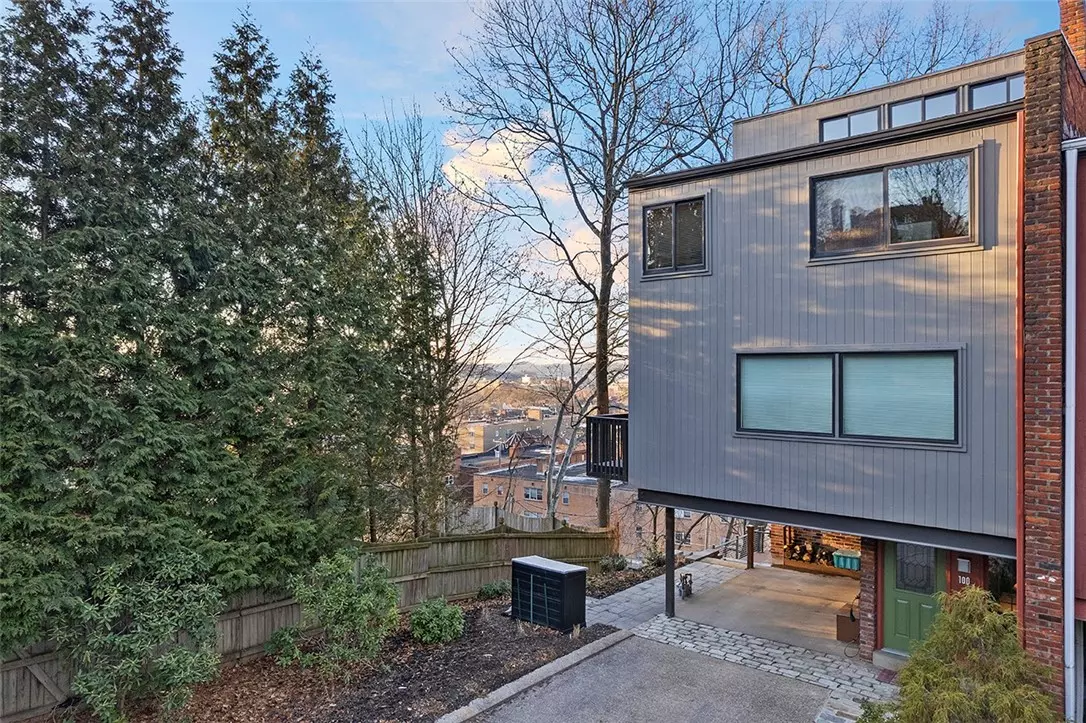 Shadyside, PA 15232,100 Maple Heights Rd