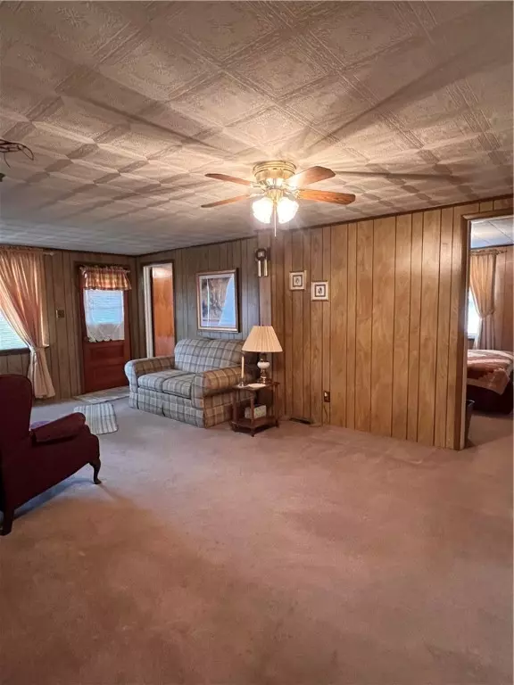 Leechburg Boro, PA 15656,303 Logan Ave