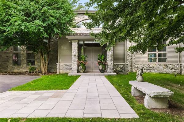 52 Timberhill, Sewickley Heights, PA 15143