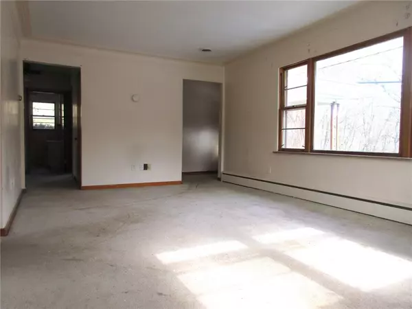Monessen, PA 15062,1061 Grant Ave