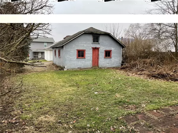 New Castle, PA 16101,1016 Winslow Avenue