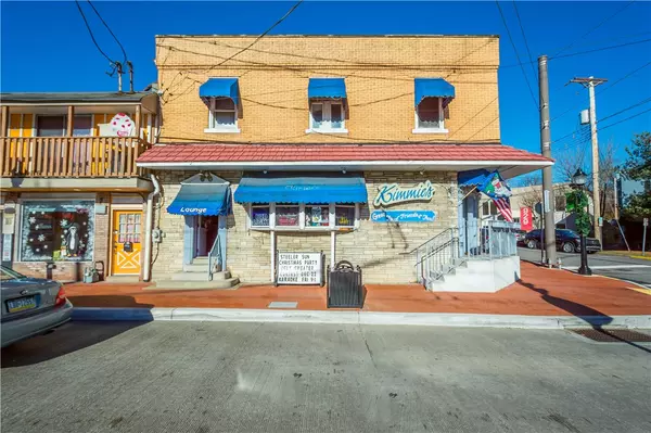 900 Park Ave, Castle Shannon, PA 15234