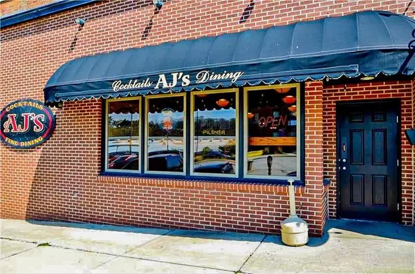 123 Washington Avenue, Vandergrift - Wml, PA 15690