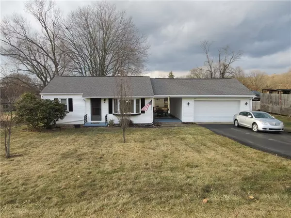 213 Woods Dr, Daugherty Twp, PA 15066