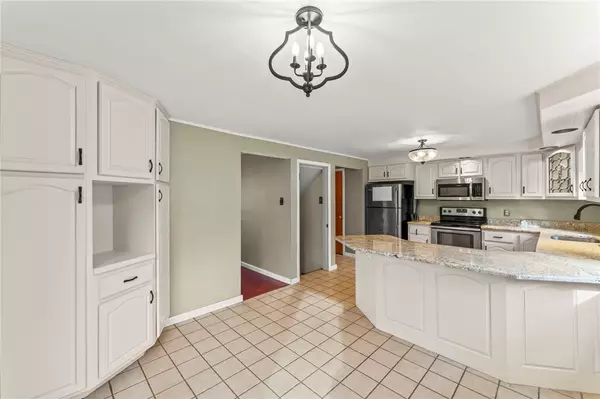 E Washington Boro, PA 15301,670 LeMoyne Avenue Ext