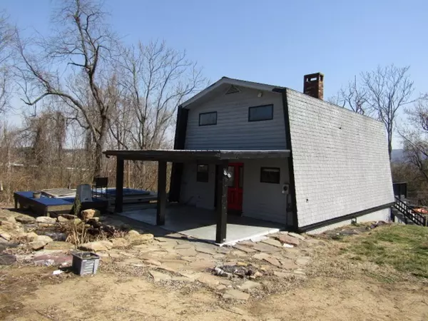 North Union Twp, PA 15401,28 Oak Hill Dr