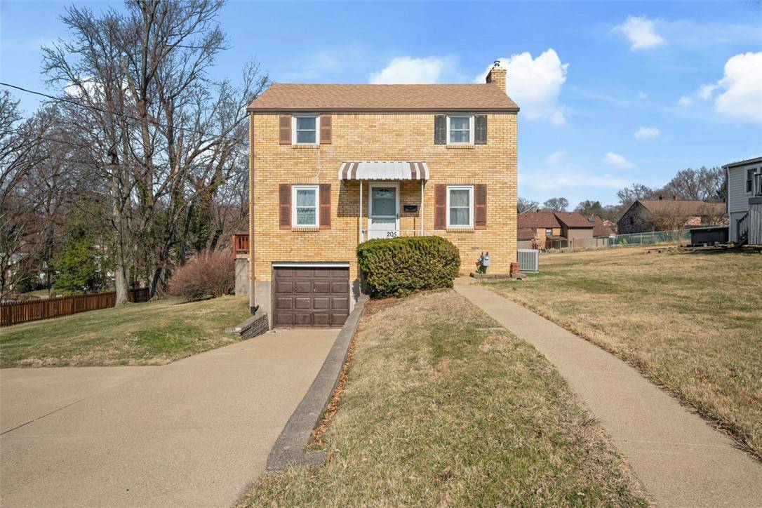 205 Cambridge,  Bethel Park,  PA 15102