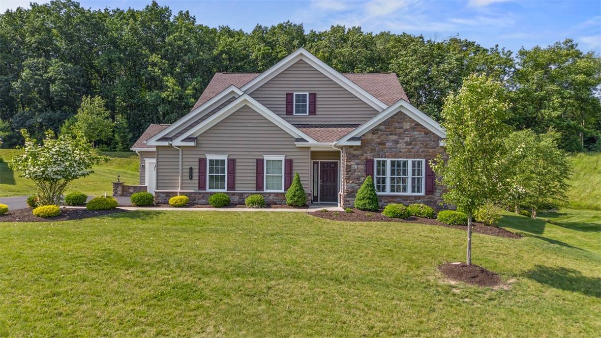 111 Resolution Drive, Adams Twp, PA 16046