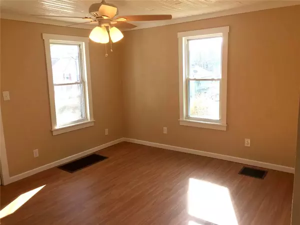 Hempfield Twp - Wml, PA 15619,238 240 Prisani St