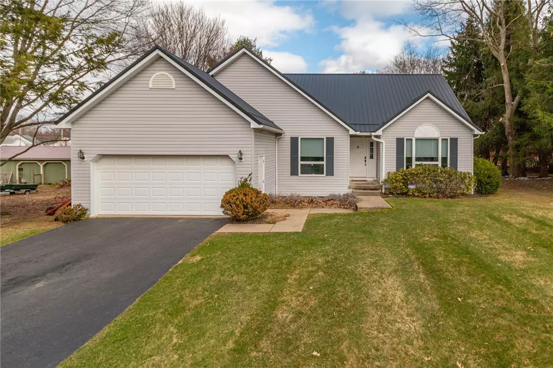 Pine Twp - Mer, PA 16127,503 Hemlock Trail