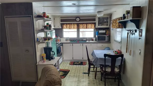 Addison Twp, PA 15411,165 MAGNOLIA RD.