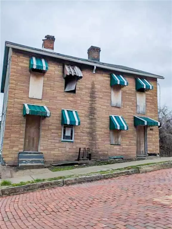 719 Ridge Ave, Mckeesport, PA 15132