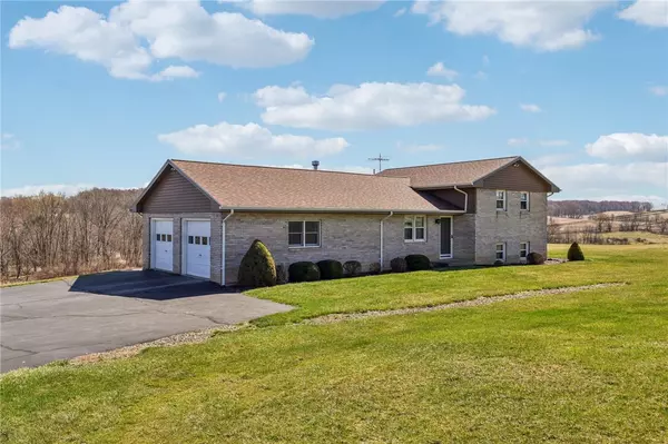 North Beaver Twp, PA 16102,605 Cleland Mill Rd