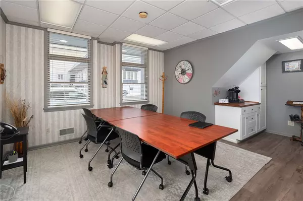 City Of But Sw, PA 16001,120 S Washington Street