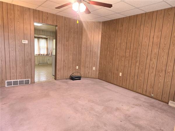 Ford City Boro, PA 16226,619 12th St