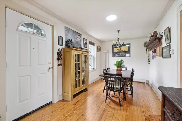 Bell Acres, PA 15003,11 Sands Avenue