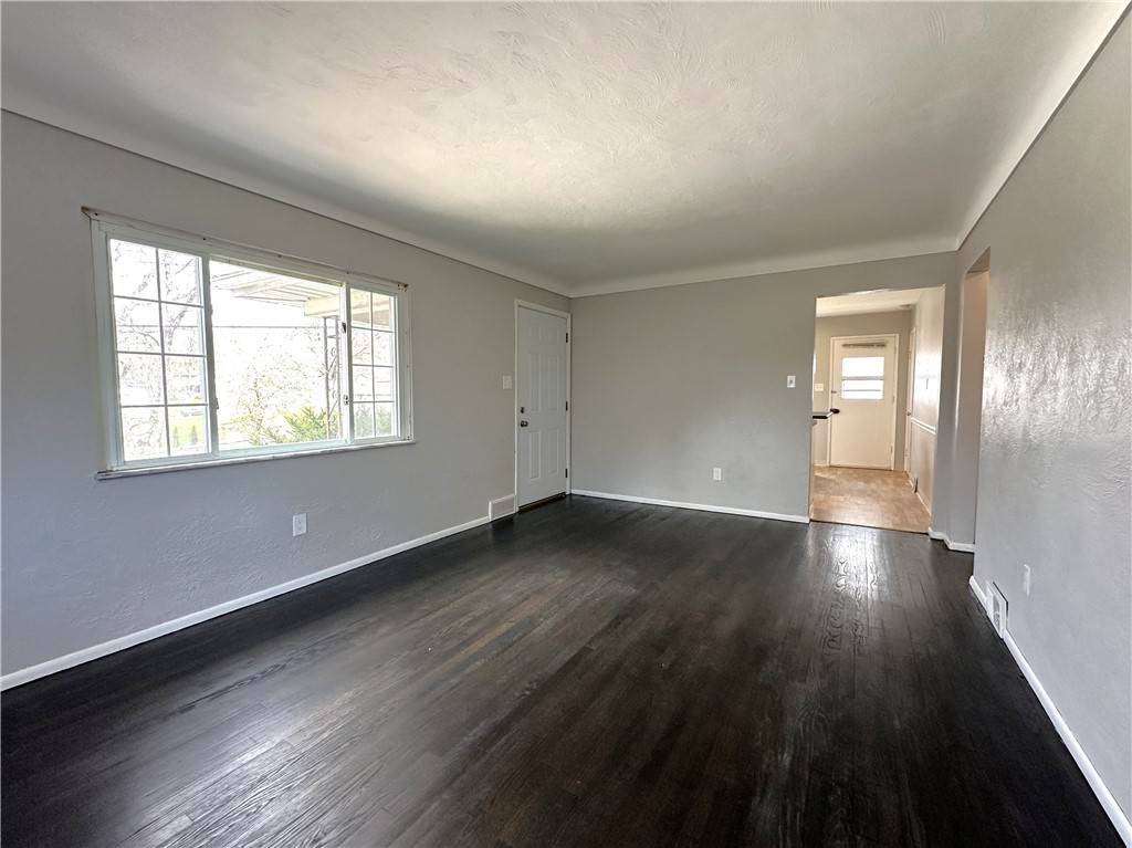 N Versailles, PA 15137,3706 Lodge Avenue