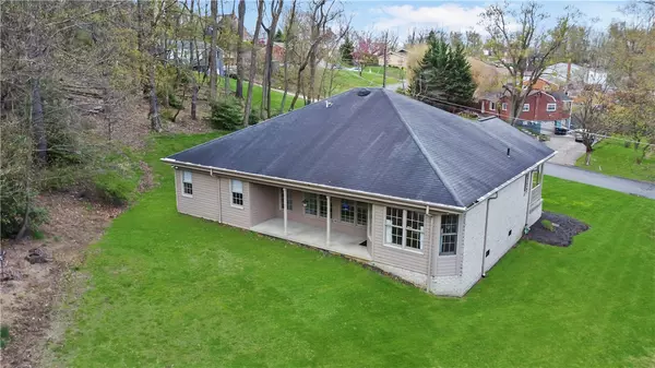 Bethel Park, PA 15102,5795 Horseshoe Drive