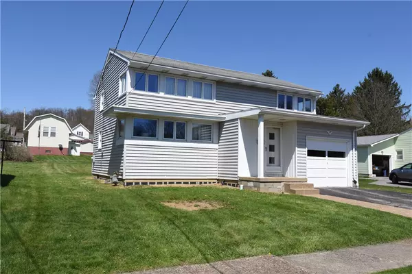241 Chestnut St, Indiana Boro, PA 15701