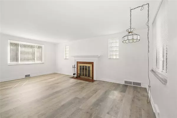 Penn Hills, PA 15235,106 Lavern St