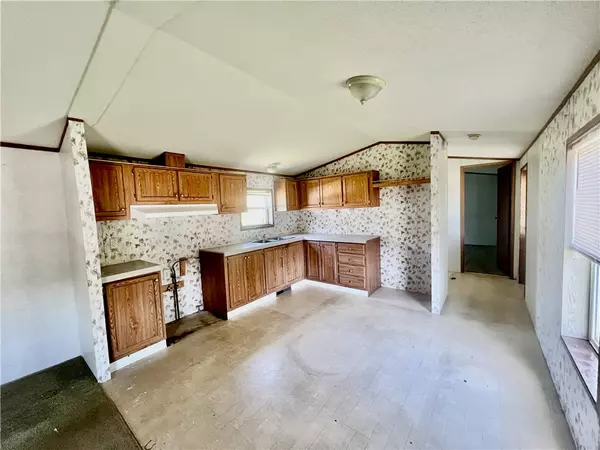 Shelocta, PA 15774,214 Hill Top Manor N