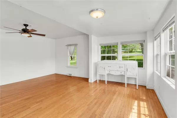 Shenango Twp - Law, PA 16101,743 Harmony Baptist Road