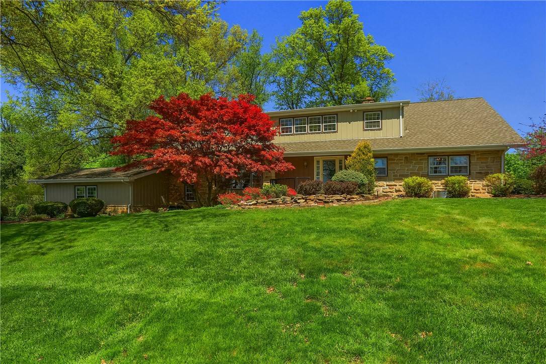 2 Davidson Drive, Patterson Twp, PA 15010
