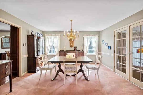 Sharon, PA 16146,1118 Bon Air Dr