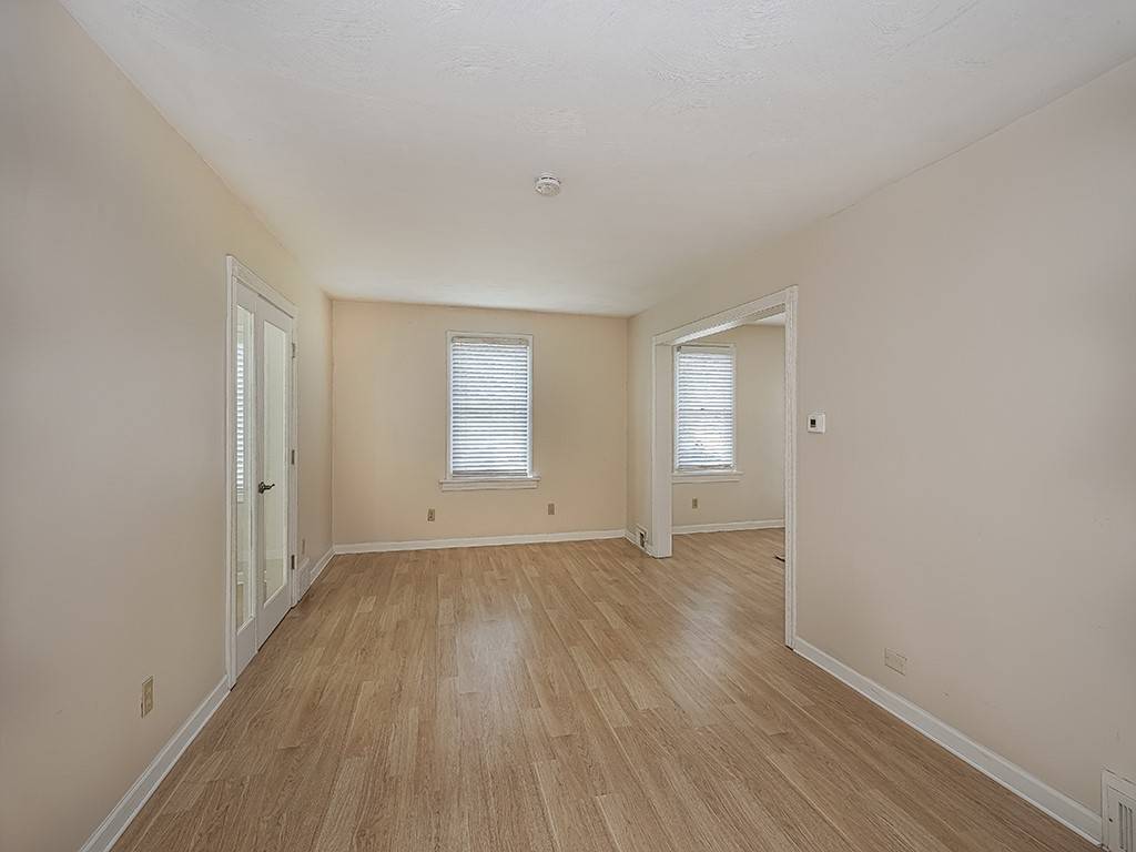 Mccandless, PA 15101,9151 Peebles Rd