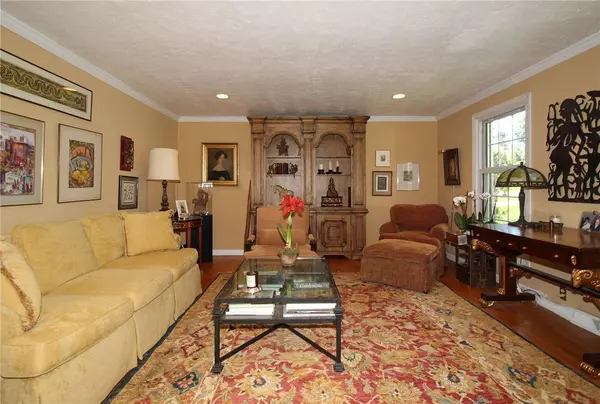 Peters Twp, PA 15317,311 Stonebrook