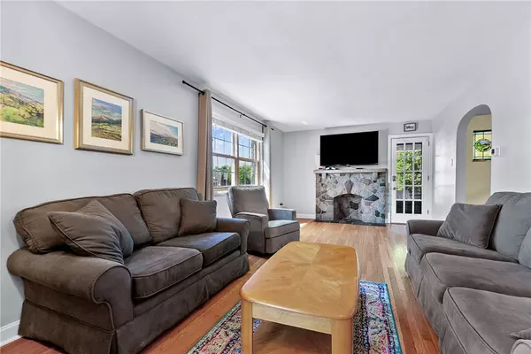 Brentwood, PA 15227,4030 Dalewood St