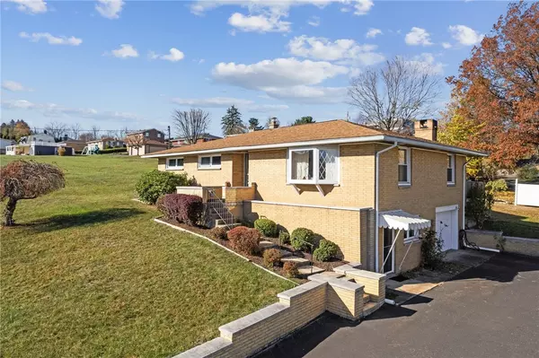 Hempfield Twp - Wml, PA 15601,15 Mclaughlin Dr