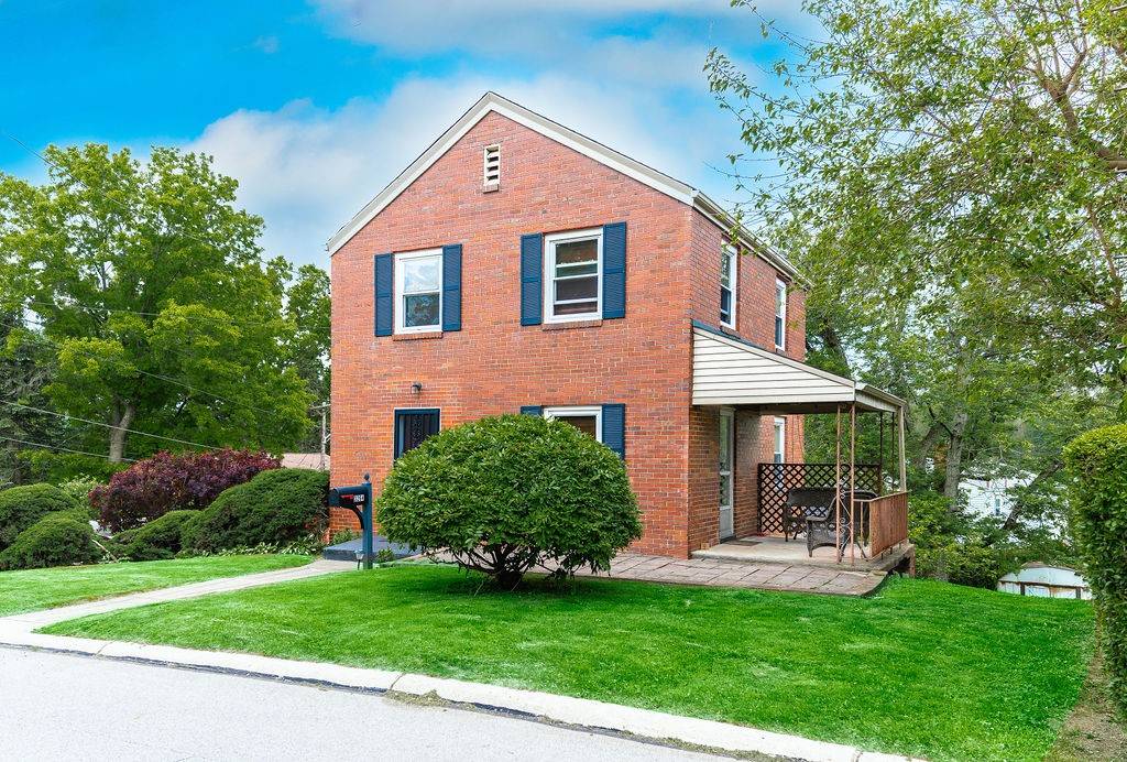 3264 Shadyway Dr, Brentwood, PA 15227