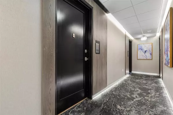 Downtown Pgh, PA 15222,350 Oliver Ave #1203