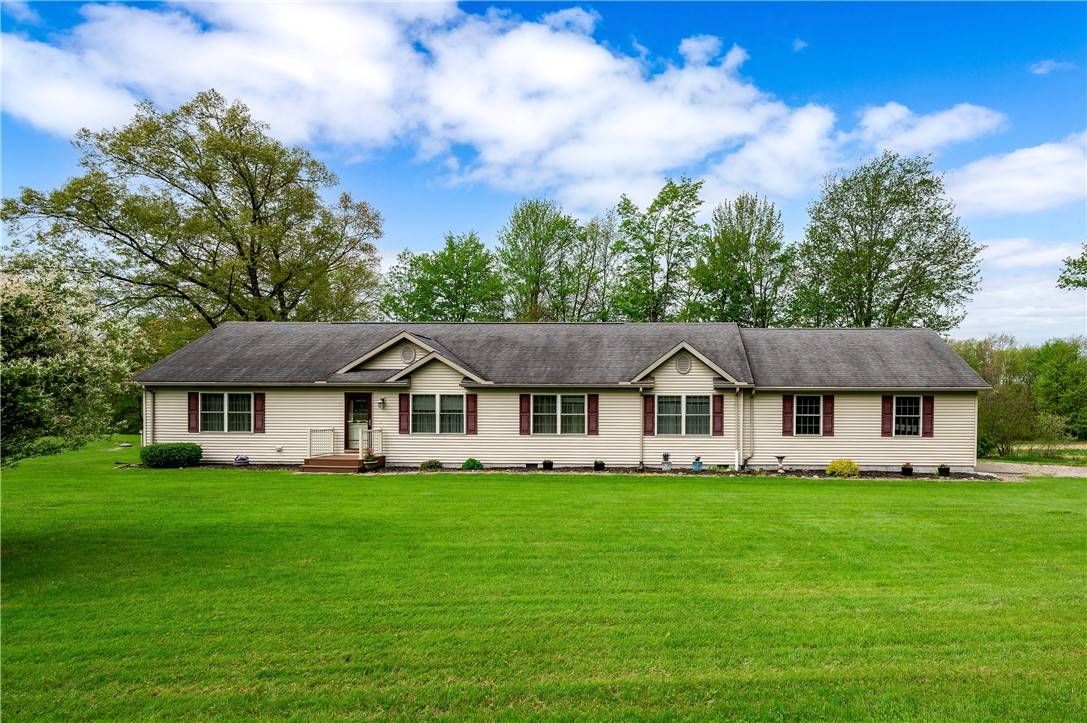 277 Tower Rd, Jamestown, PA 16134