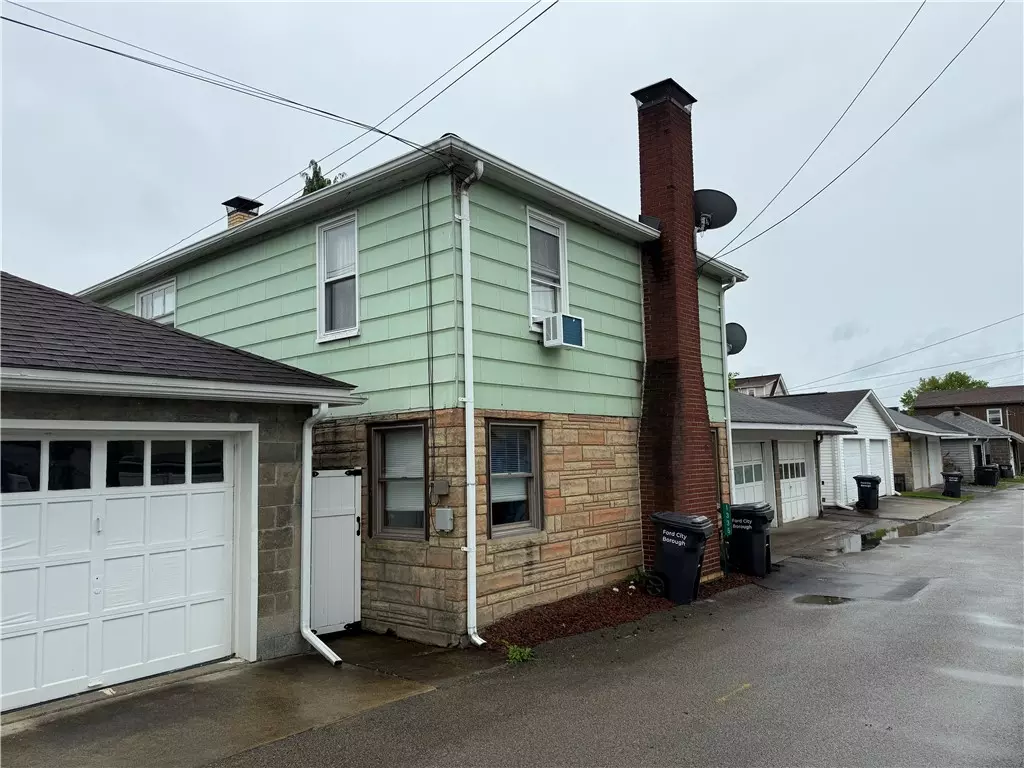 Ford City Boro, PA 16226,1335R 4th Ave