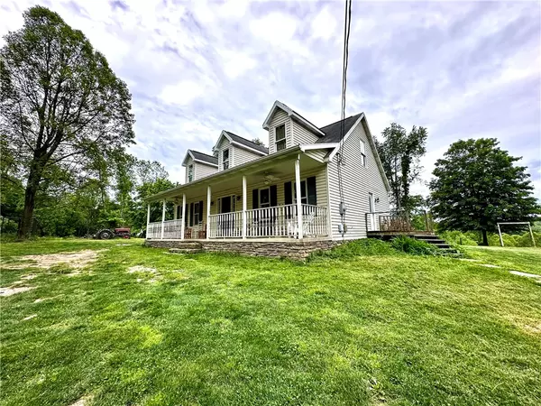 176 Isabella Rd, Luzerne Twp, PA 15433