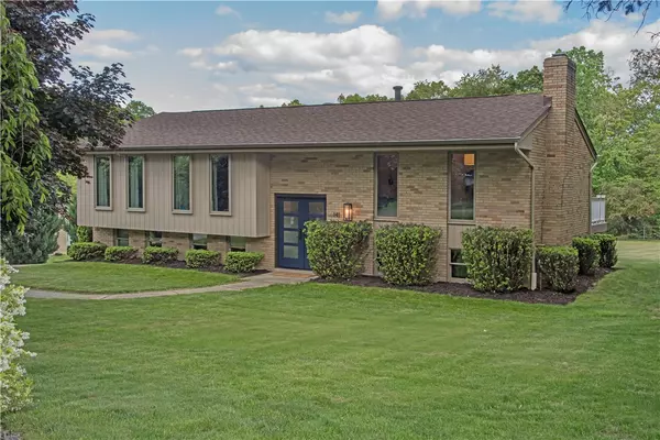 141 N Pine Circle, Pine Twp - Nal, PA 15044
