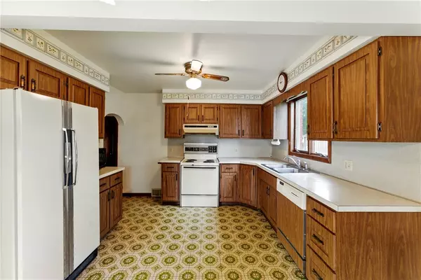 Neshannock Twp, PA 16105,300 W Elizabeth St