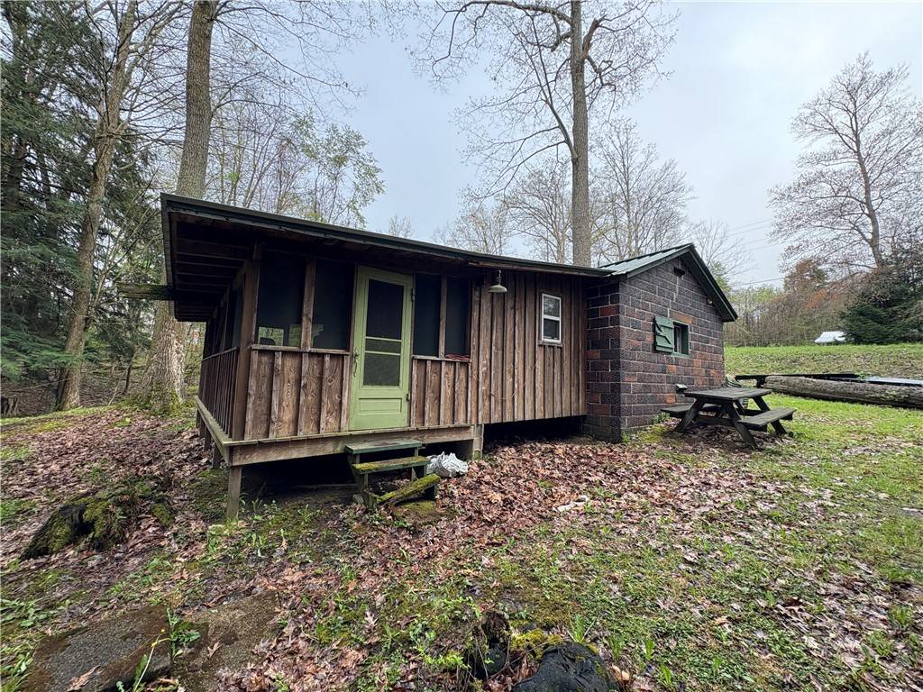23682 Route 949, PA 15853