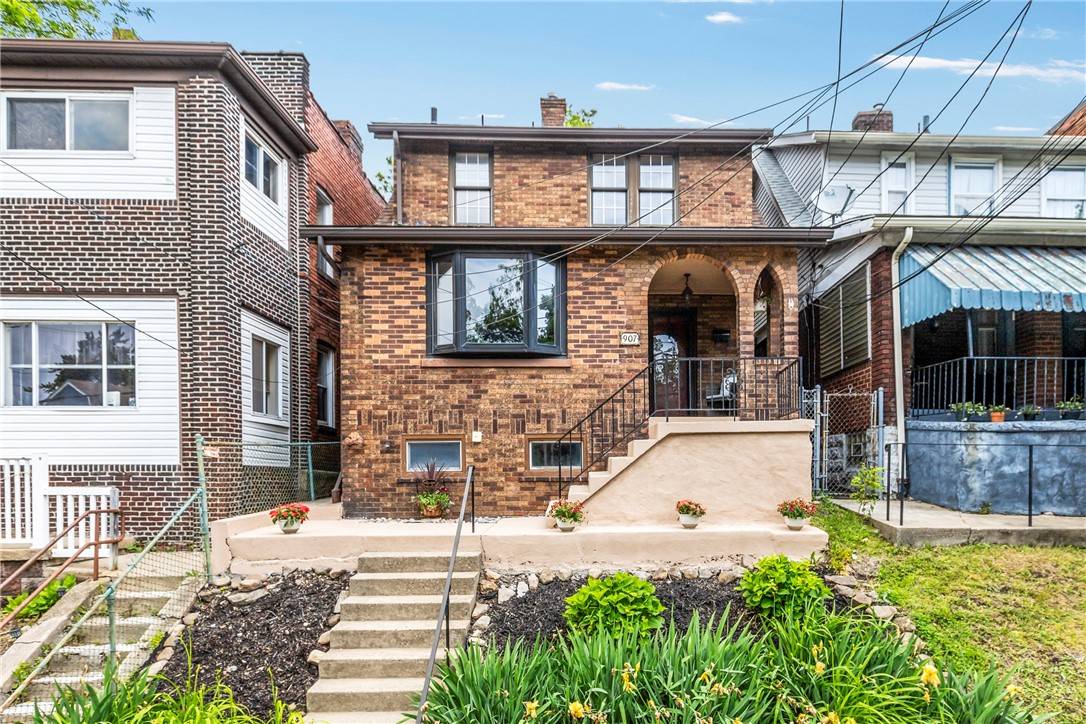 907 Greenfield Ave, Greenfield, PA 15217