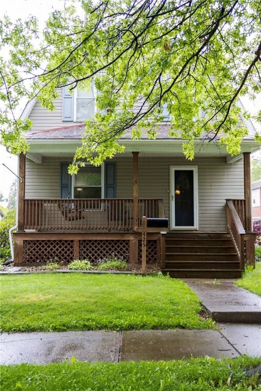425 Bessemer Ave, Grove City Boro, PA 16127