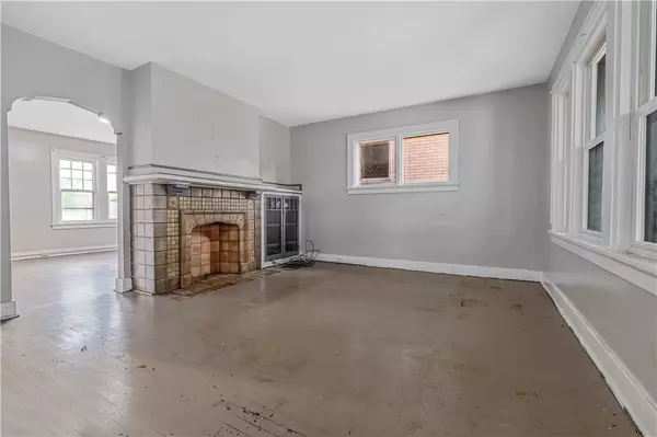 Mt Oliver, PA 15210,122 Margaret St