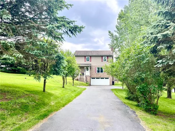 145 Marylee Dr, Brighton Twp, PA 15009
