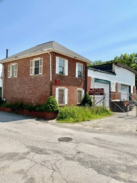 295 Meadow Ave, City Of Washington, PA 15301