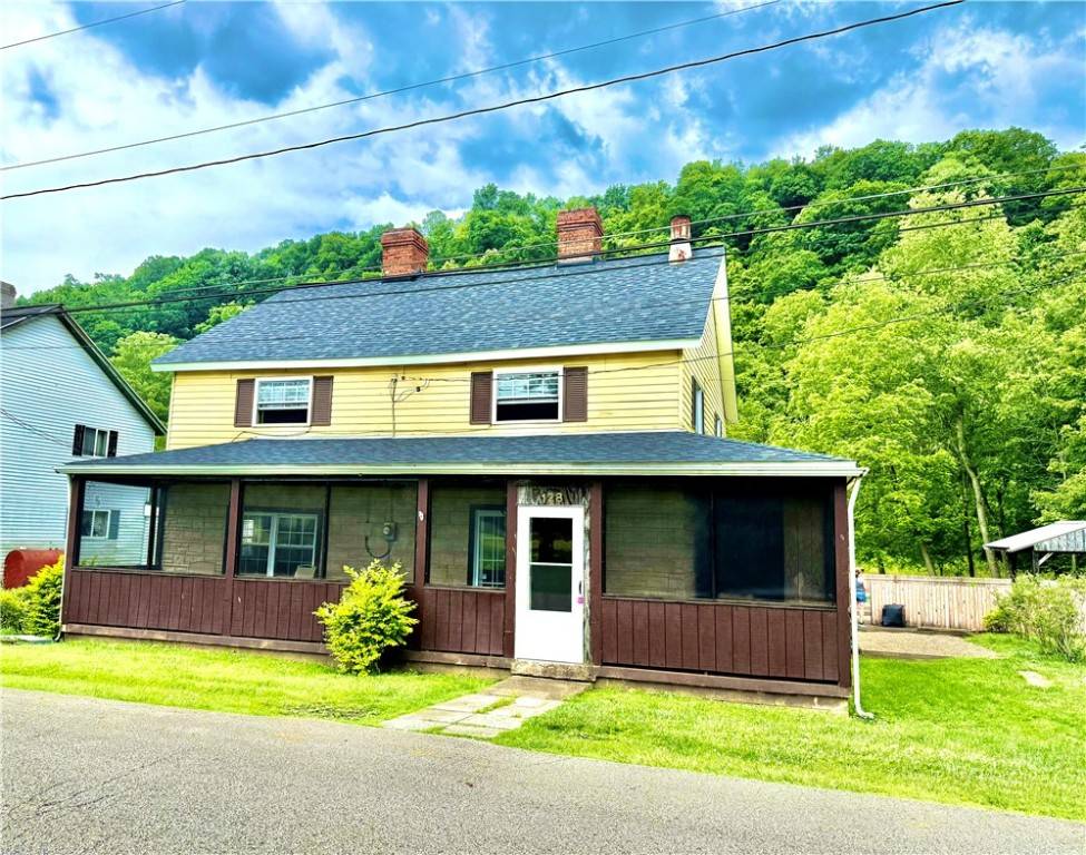 128 Main St, Perry Twp - Fay, PA 15473