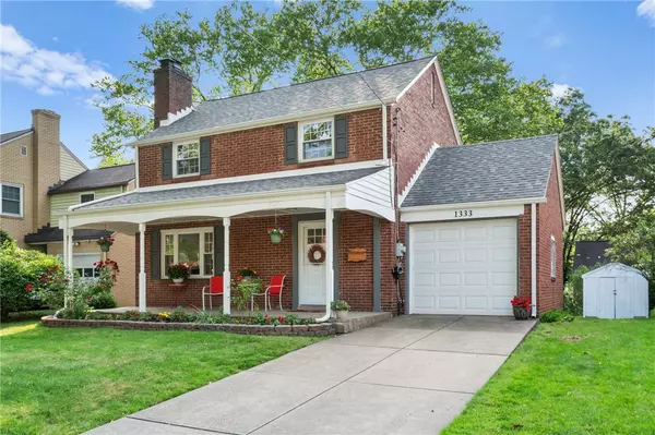 1333 Windermere Dr, Squirrel Hill, PA 15218