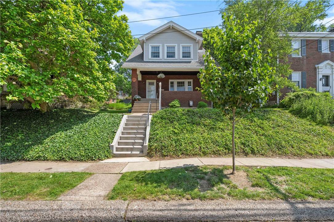 215 BIRCH AVENUE, Mt. Lebanon, PA 15228