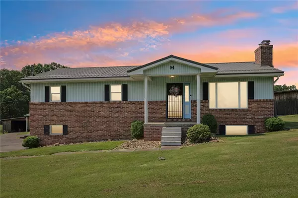 379 Airport Rd, Worthington, PA 16262